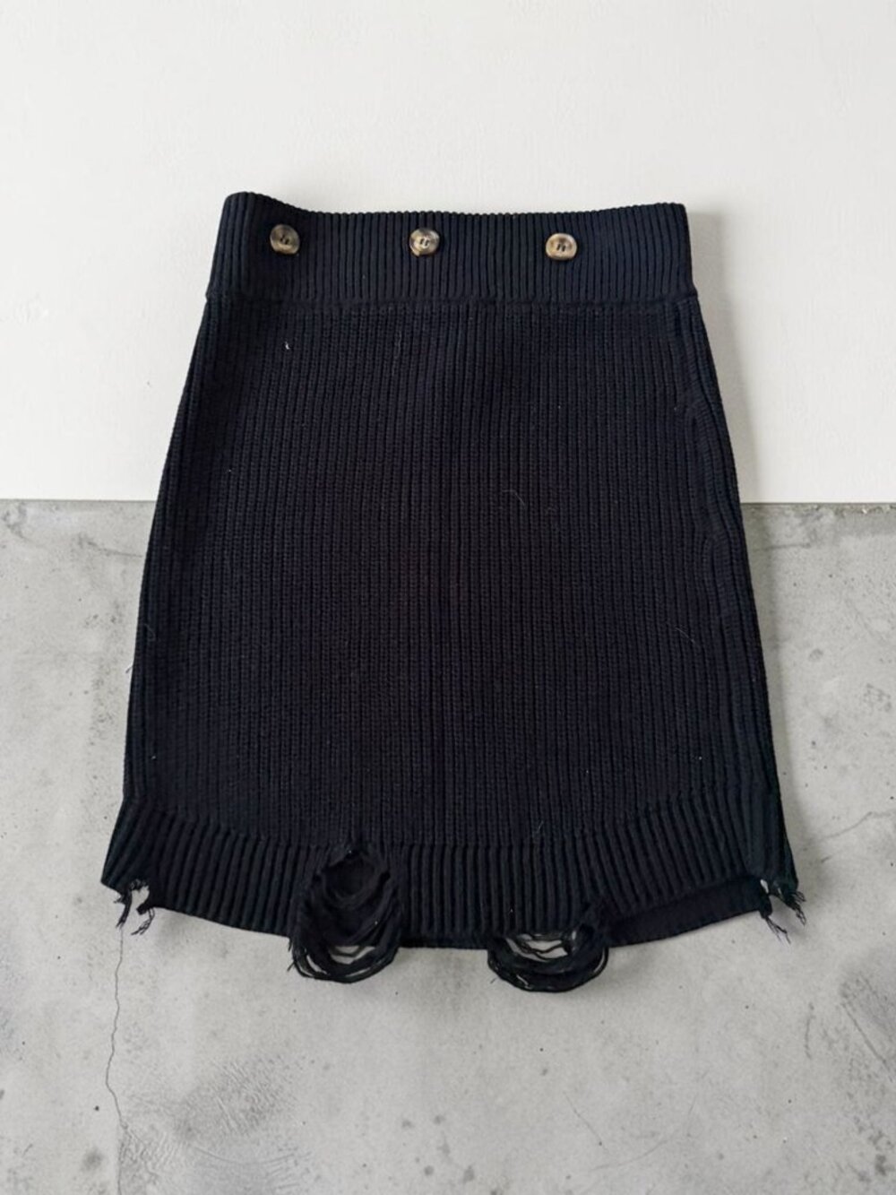 SER.O.YA Black Knit Distressed Sweater Skirt Size Small